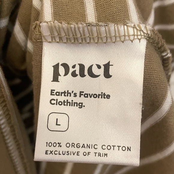 Pact V-Neck Softspun T-Shirt Size Large Olive Green White Stripes Organic Cotton - Picture 5 of 6